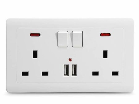 Double Wall Plug Socket 2 Gang 13A 2 USB Charger Port Outlets White Plate UK Plug Fashion